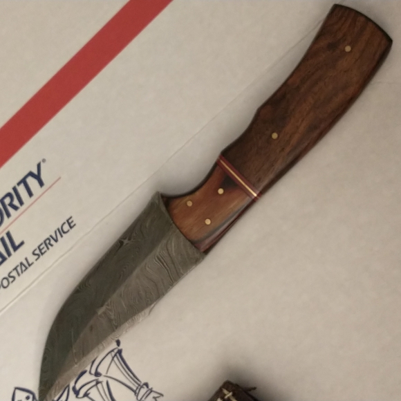 Damascus knife for hunting or cutting cheesecake... - Picture 2 of 6